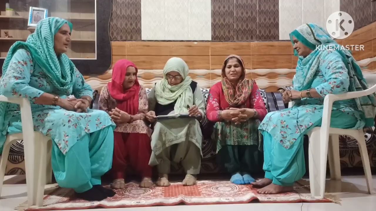 गीत 🏵️- बूढ़े गेला ब्याह दी ए बेबे बैठी बैठी रोऊं सू, मेरे बस की बात नहीं जब बूढ़े की धोती धोऊं सूं।