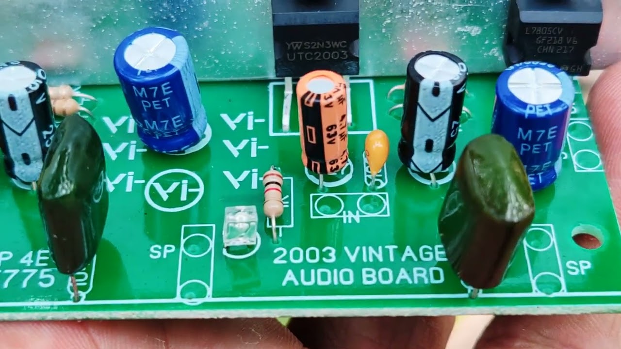 🇻 🇮 New UTC 2003  AMP Board 