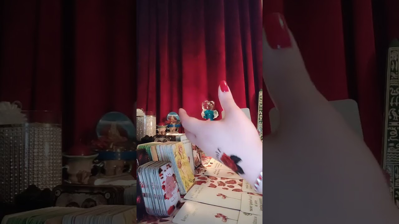 برج العذراء انت اشعلت قلبي حبا🔥لم اعد قادر على العيش بعيد عنك🤗لقد فنيت عمري تائها حتى التقيت بك❤️‍🔥