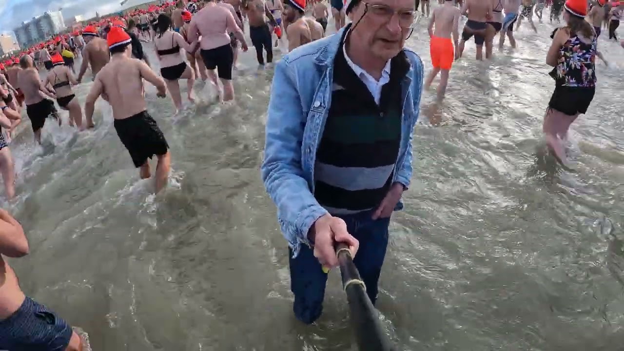 Nieuwjaarsduik 2024 Scheveningen