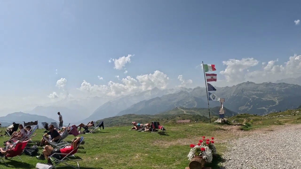 Rifugio G. Graffer 2261 s.l.m.