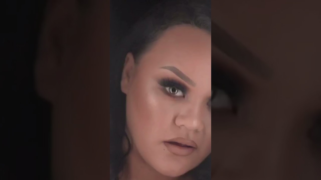 PALETA FARDURI CLIENTELE PALETTE BY MAKEUP BY JAH