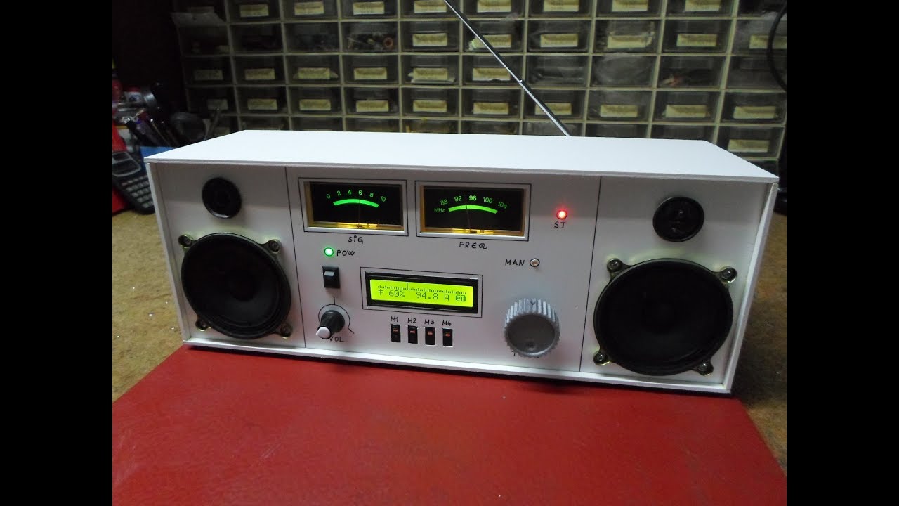 DIY retro look FM radio with TEA5767 module