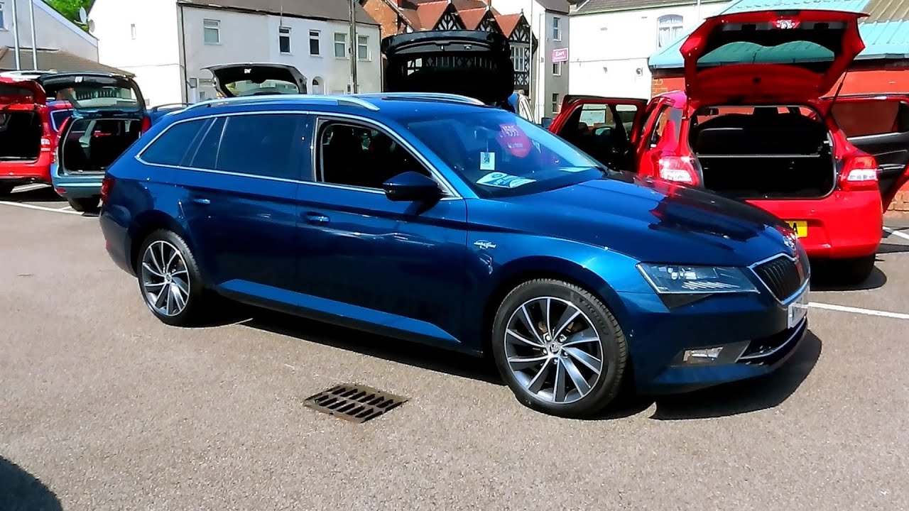 2016 Skoda Superb Estate 2.0 TDI CR Laurin + Klement - Start up and full vehicle tour