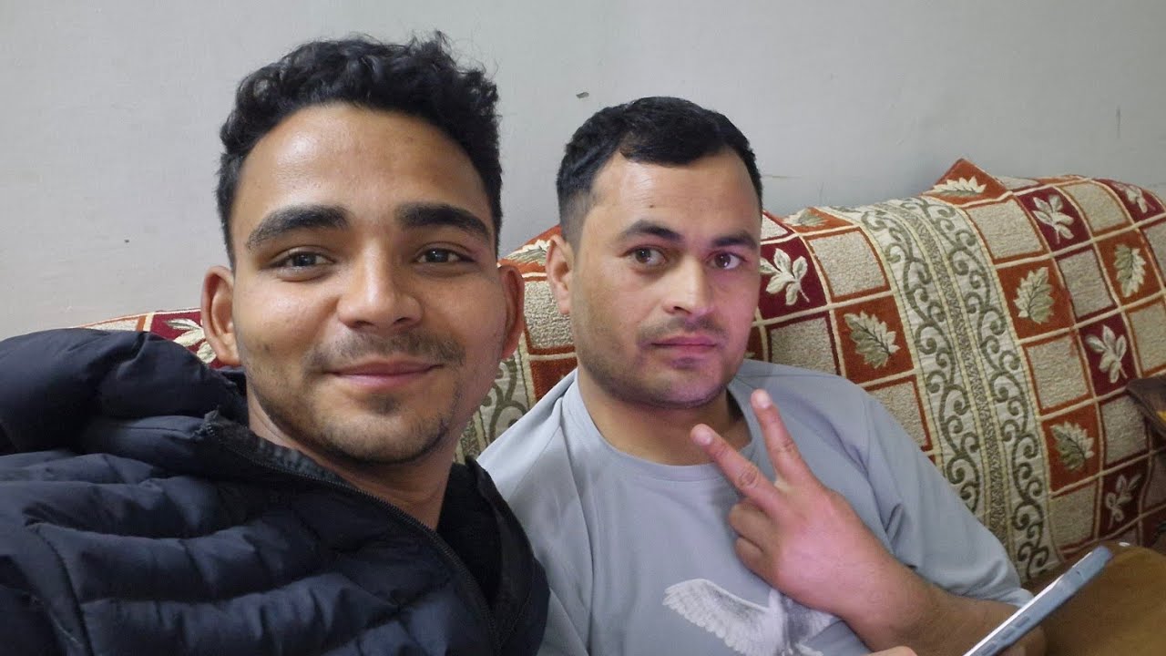 क्या इनसे दोस्ती करना ठीक है🤔?? घर के खाने की याद आ गयी 🥺#dailyvlog @gopupahadivlogs6225 