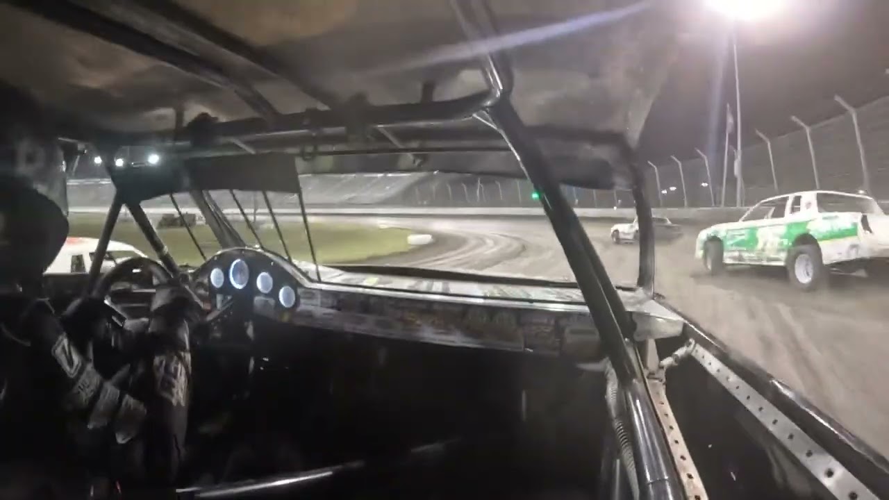 10-4-25 World Dirt Track Championship at TMS Factory Stock Qualifier 1 Tommy Davis Jr 98