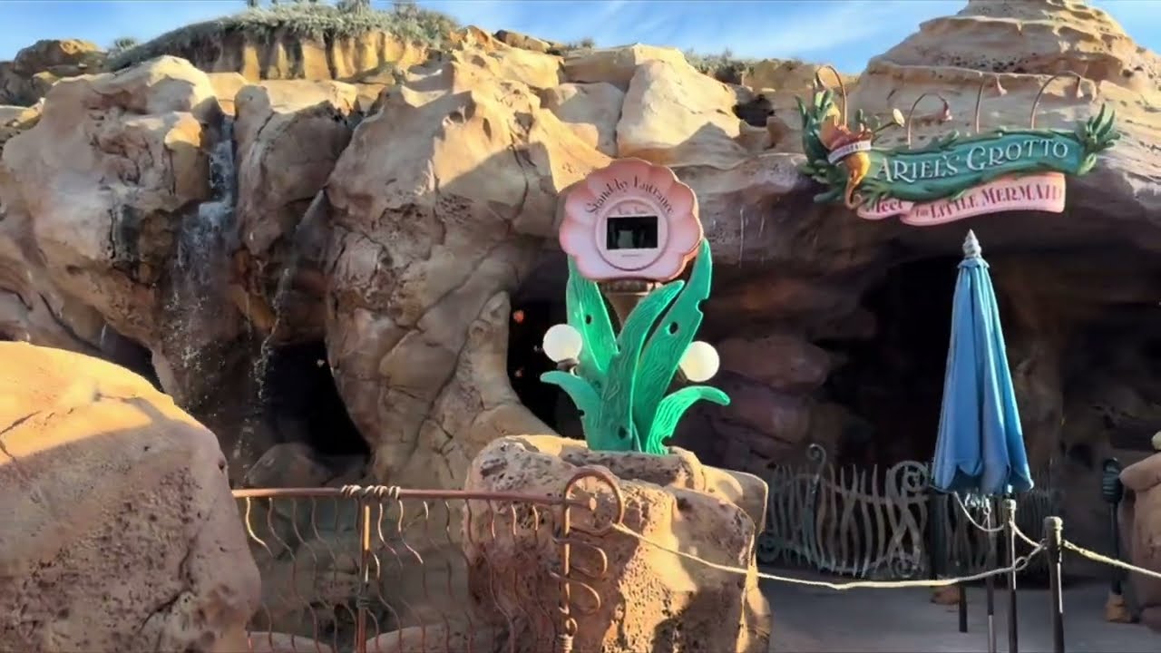 Experience Ariel’s Grotto at Magic Kingdom — meet The Little Mermaid and dive into Disney magic! 🐚✨ 