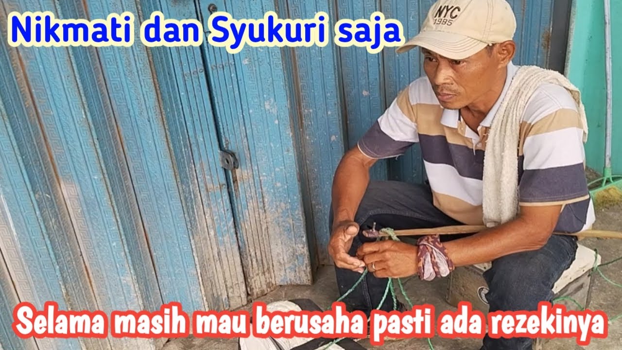 SEBELUMNYA KERJA SERABUTAN NAMUN INILAH YANG PALING AWET SUDAH 23TAHUN MENJADI TUKANG SOL SEPATU
