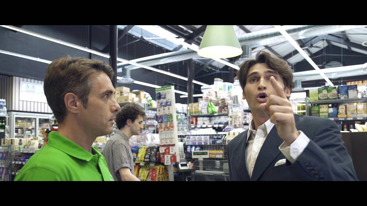 Carrefour | #UnClienteSpeciale - Giovane Manager 2016