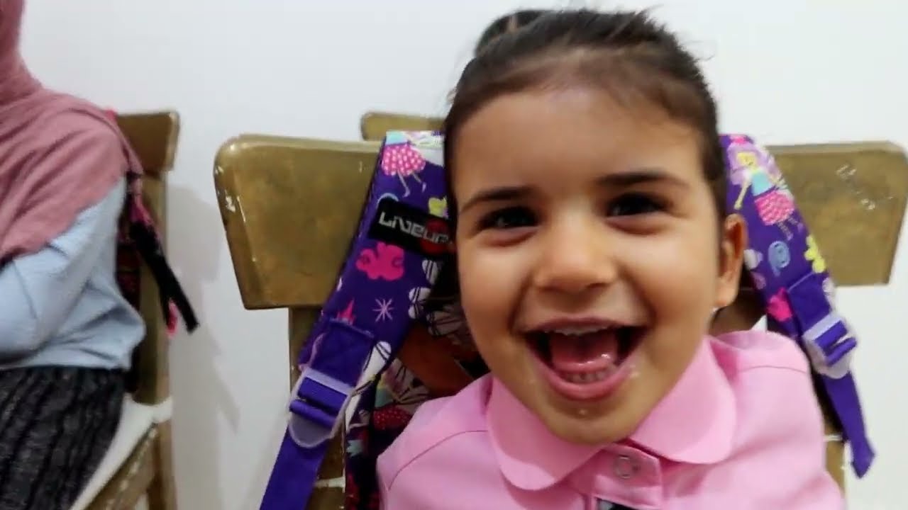 بنت صغيرة  شوفوا شو صار - سوالف بناتي