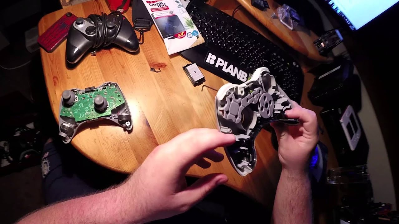 Xbox 360 Wireless Controller szétszerelése