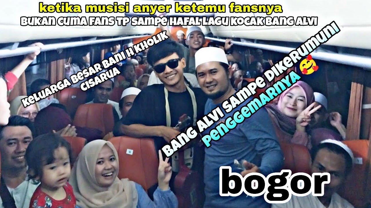 PENGAMEN ANYER//SAKING LUCUNYA PENUMPANG SAMPE HAFAL LAGU BANG ALVI YG KOCAK(IBU) 😍😍