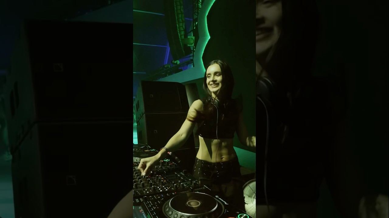 Korolova Live at EDC Vegas #korolovadj #korolova #edc #edcvegas