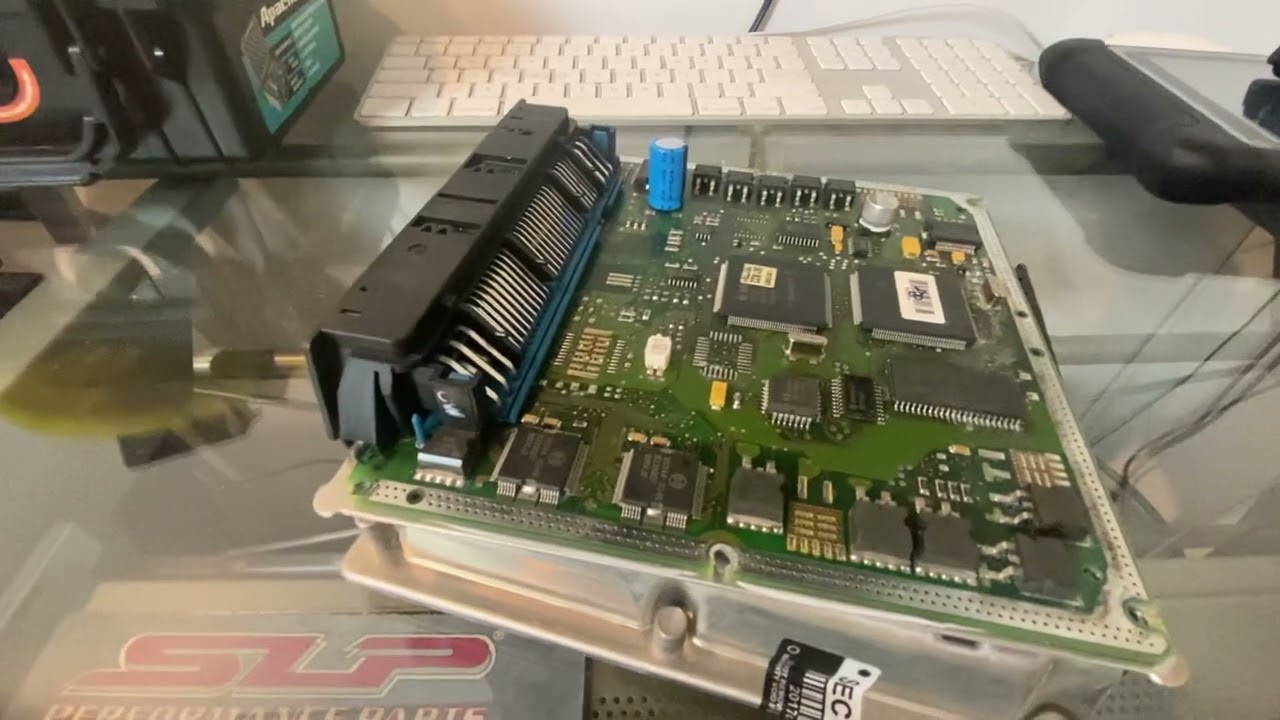 Mercedes Benz Bosch DME ME2.8 Unlocking used computer so we can program it to a different vin