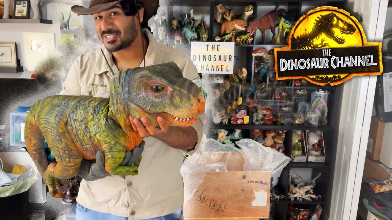 They Sent Me a Baby Dinosaur!