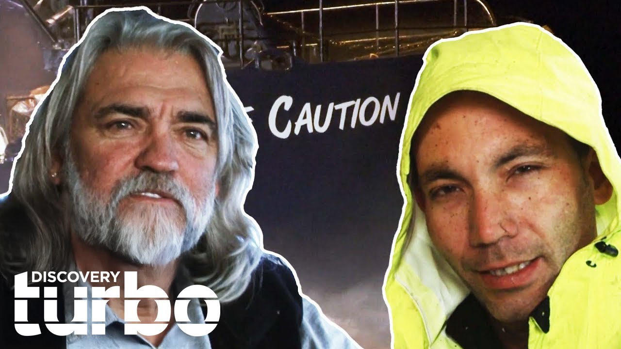 New Crew Member Struggles On Wild Bill’s Cape Caution I Deadliest Catch