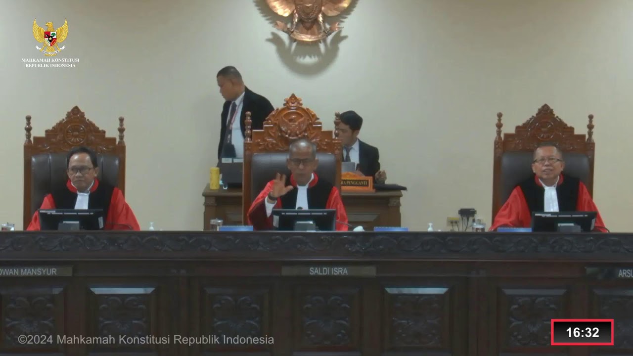 Sidang Perkara Nomor 293-02-17-29/PHPU.DPR-DPRD-XXII/2024. Selasa, 13 Agustus 2024.