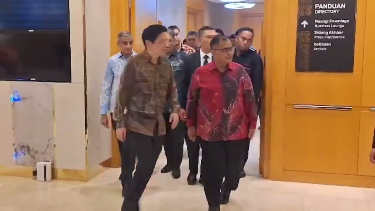 Singapore PM'S visit to Malaysia strengthens bilateral ties – Fahmi