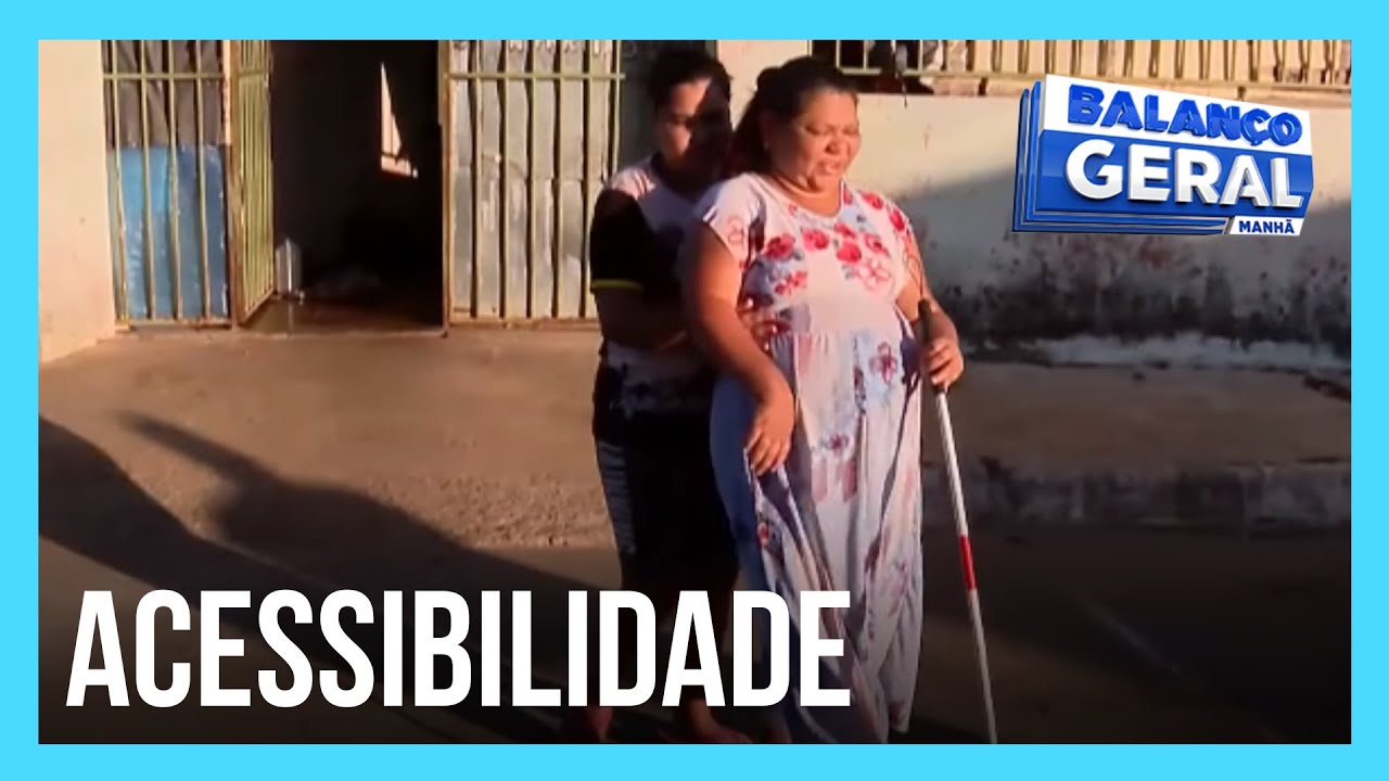 Acessibilidade e representação: as cores das bengalas de deficientes visuais