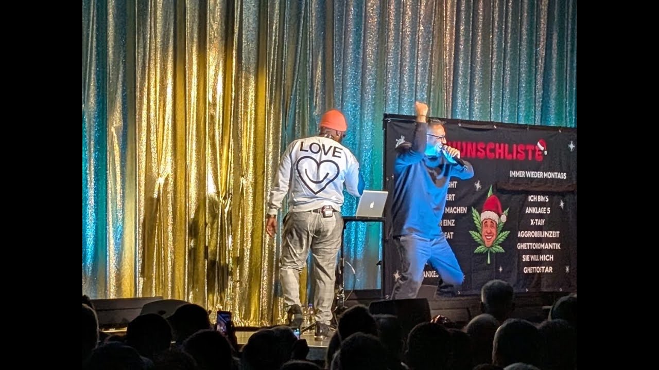 B-Tight er&ouml;ffnet Sidos Weihnachtsshow 2025