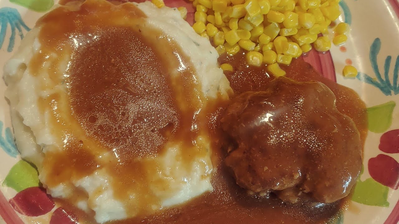 Under $5 Salisbury Steak & Gravy Dinner ! Easy Recipe  #cooking #salisburysteak 