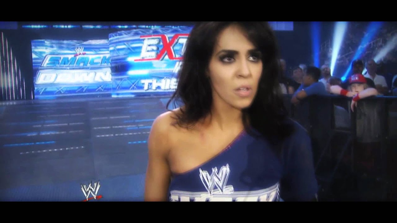 Layla/Alex/Miz MV - Love The Way You Lie