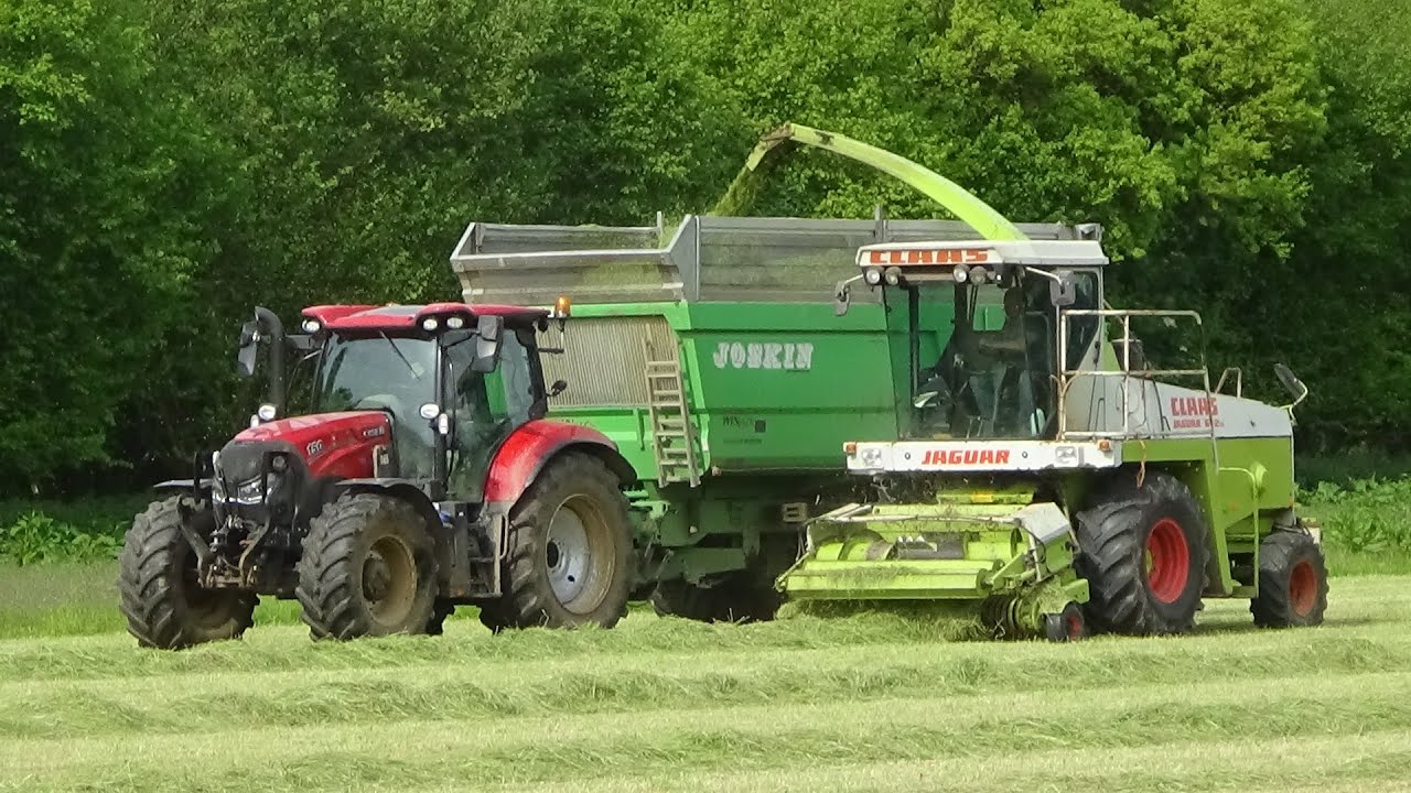 Silage 2023 - Lifting Grass with Claas Jaguar 682 and Case IHs & John Deere