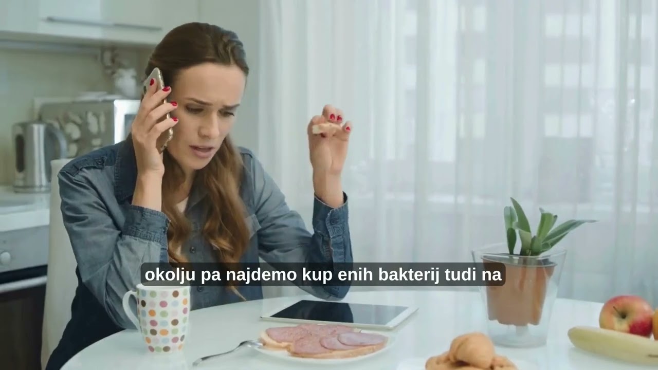 Higiena rok je pomembna, saj preprečuje bolezni.