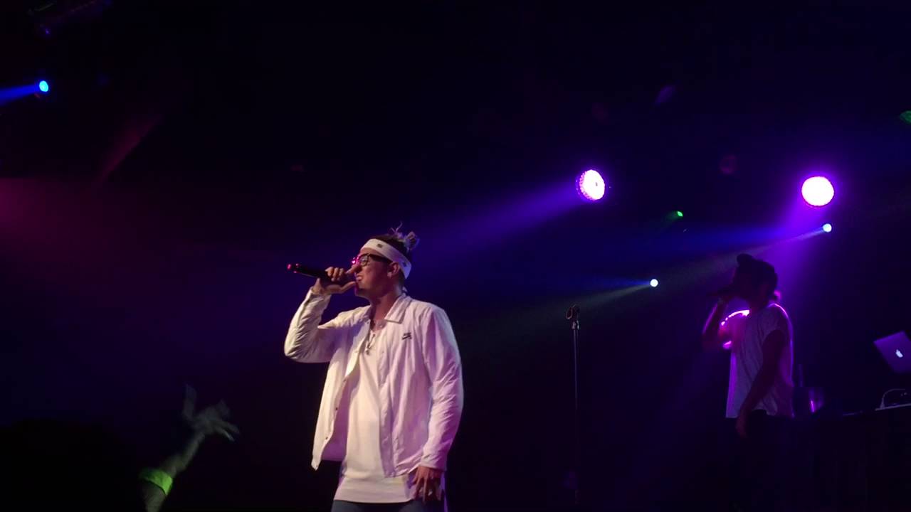 WILLIAM SINGE LIVE 2016- Intro / How Deep Is Your Love (Calvin Harris) / Jealous (Nick Jonas)