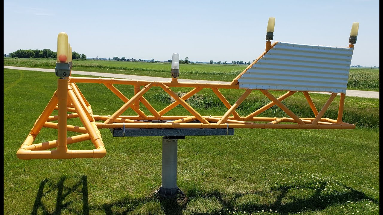 Airport Wind Tee with a Geodesic design