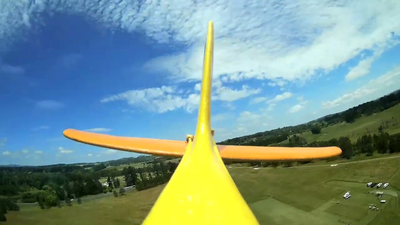 Easystar loops & rolls Southern Highlands Model Aero Club