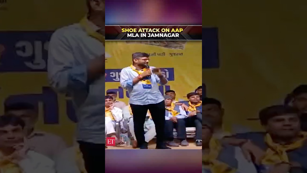 Man throws shoe at AAP MLA Gopal Italia during Jamnagar rally, sparking chaos and a sudden scuffle
