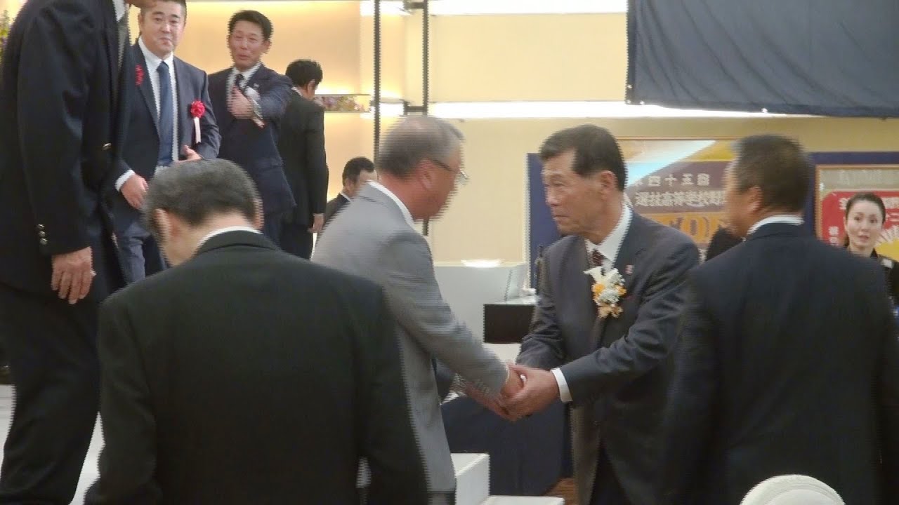 甲子園強豪校監督が集結 　横浜高野球部渡辺元智前監督の功績を讃える集い/神奈川新聞（カナロコ）