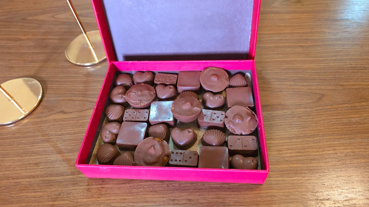 علبه شوكولاتة فاخرة 