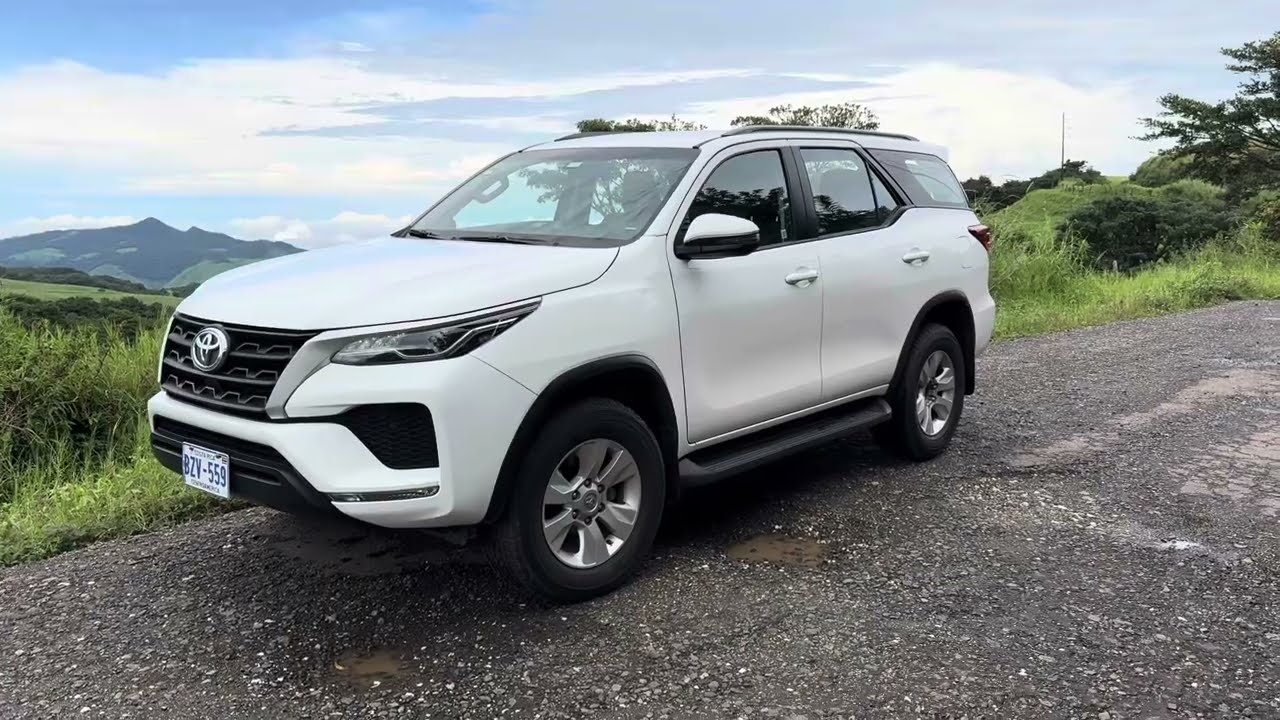 Toyota Fortuner Diesel Review 🇨🇷