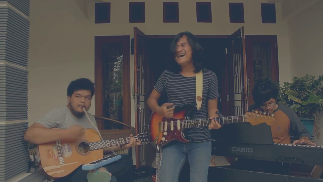 Sigur Ros - Hoppipola (cover) by Psychotic Villager
