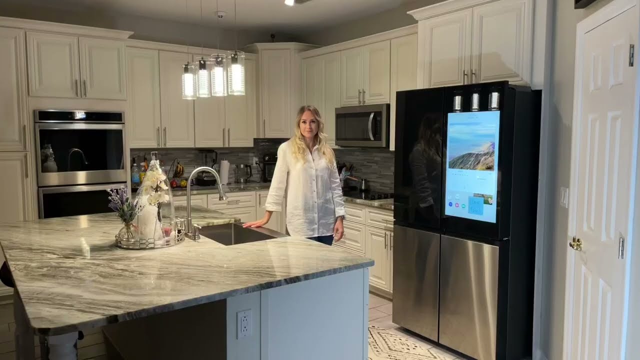 Samsung FamilyHub refrigerator #SamsungRefrigeratorSpring2023Insiders #samsung #samsungrefrigerator