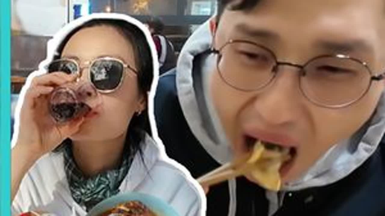 外国人吃不了双臭苋菜梗，韩国人来挑战！ #霉苋菜梗 #绍兴美食探店