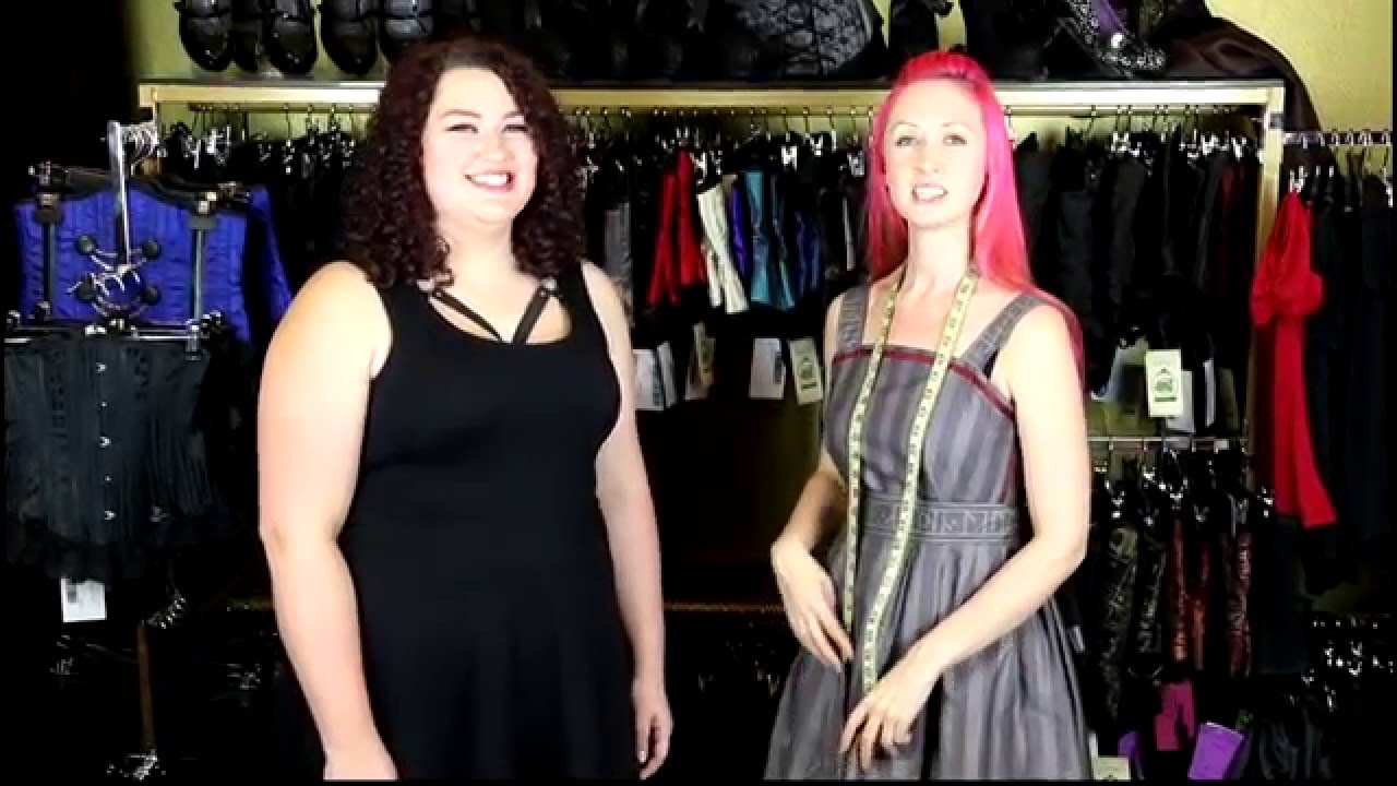 How to choose the right size underbust corset