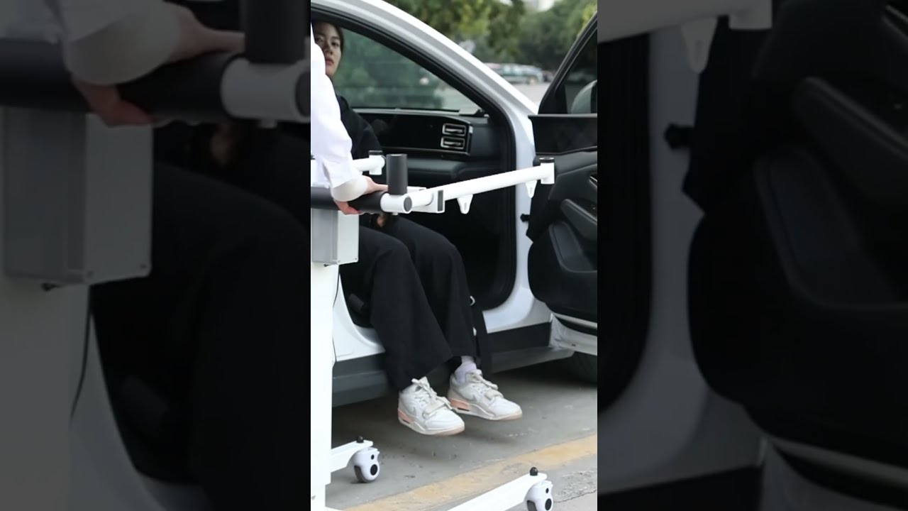 How This Portable Lift Makes Exiting a Car Safe & Autonomous