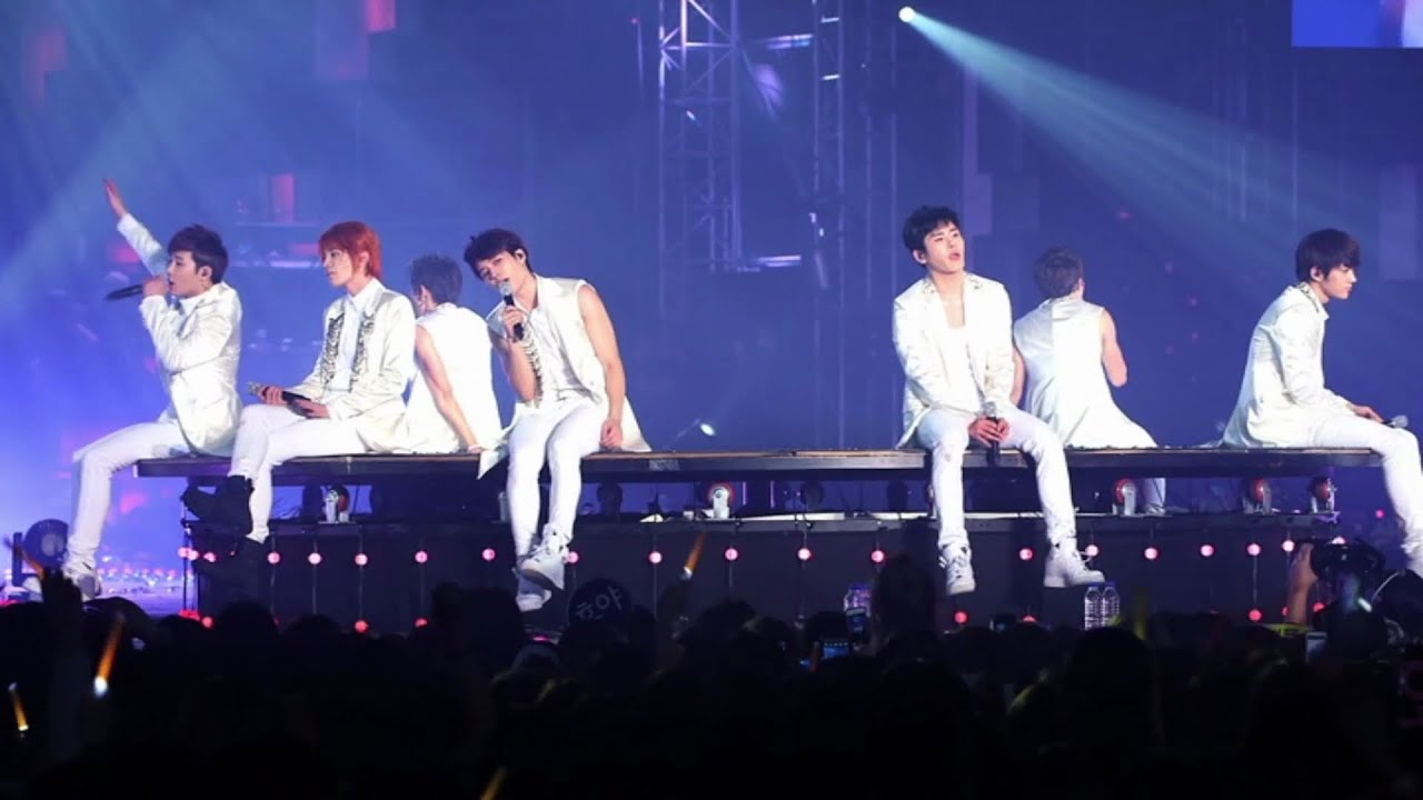 INFINITE 'Julia' (One Great Step Returns Live)