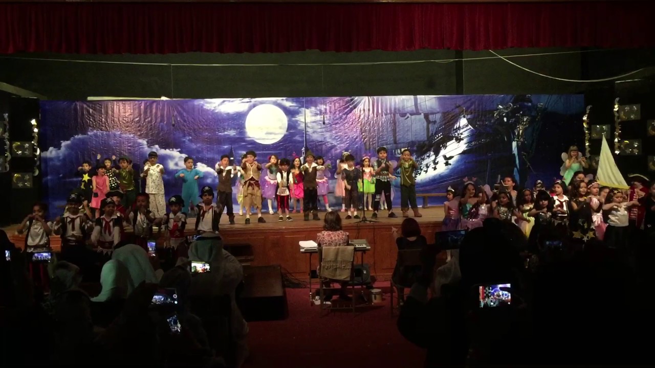 year 1 show peter pan ESF 2017