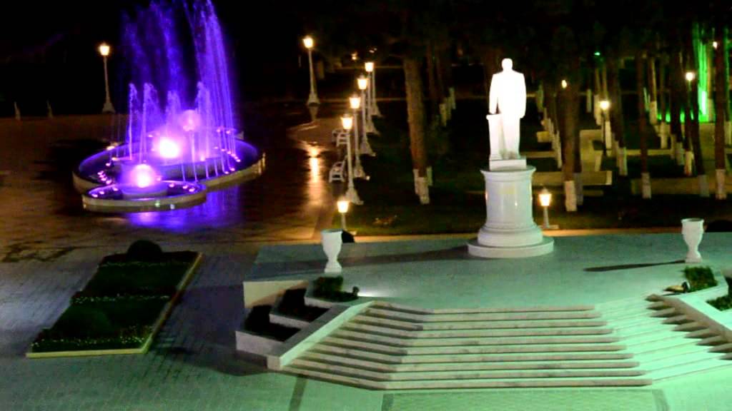 Xırdalan Parkının gecə görüntüləri