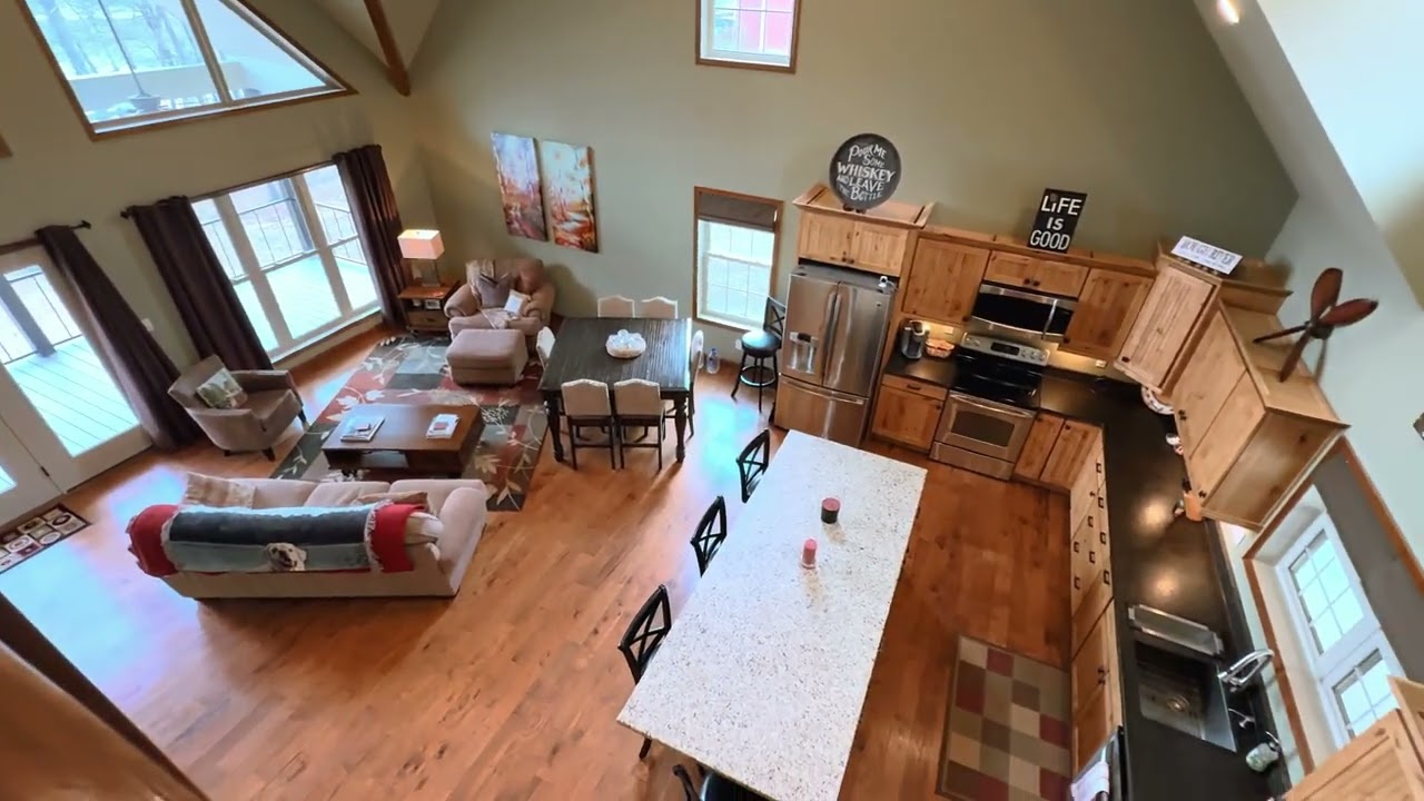 997 Camp Green Shores Ln., McDaniels, KY
