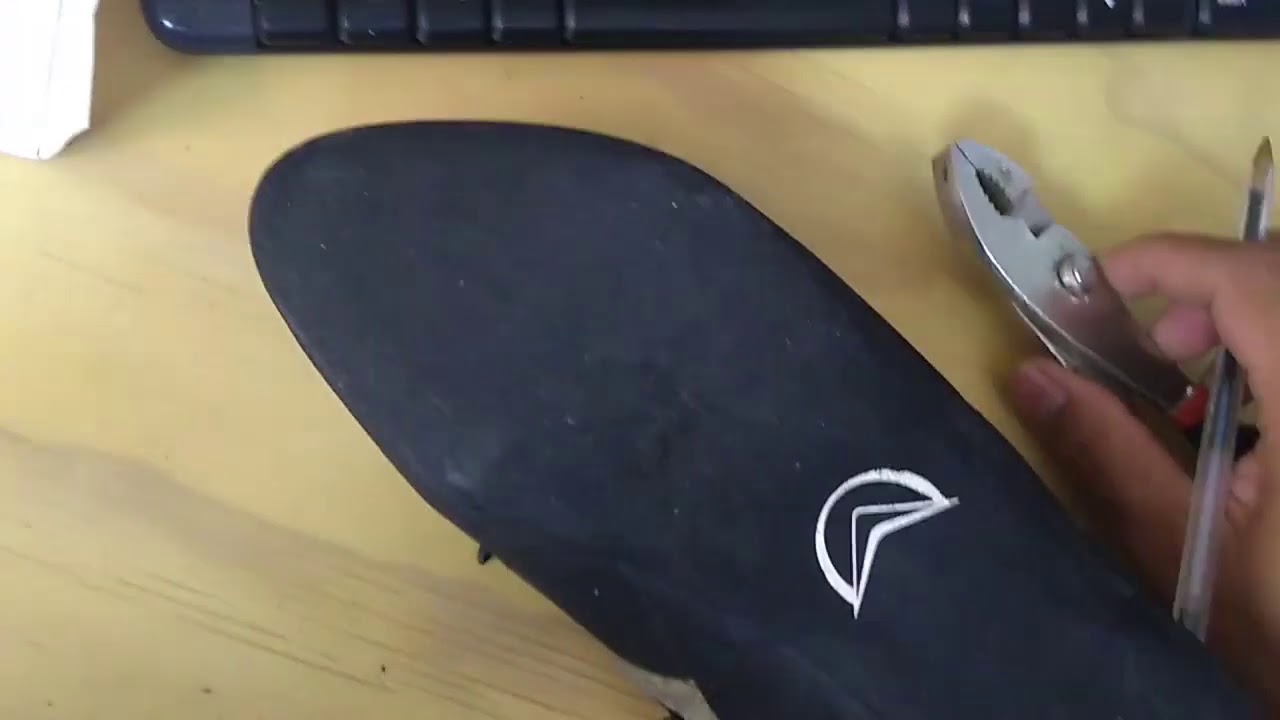 Climbing shoe home resoling