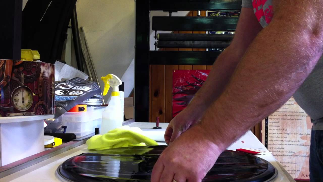 How to Apply a kickdrum decal