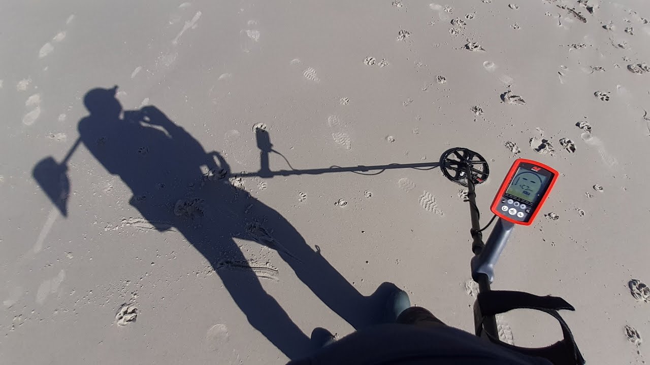 #7 Deteccion en Playa en Galicia con Minelab Equinox 800 Febrero 2022