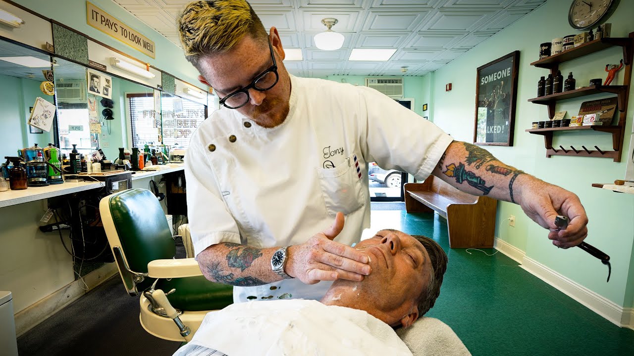 💈 1930s Philly Today | You Just Relax With This Hot Towel Shave At Franklin's Barber Shop