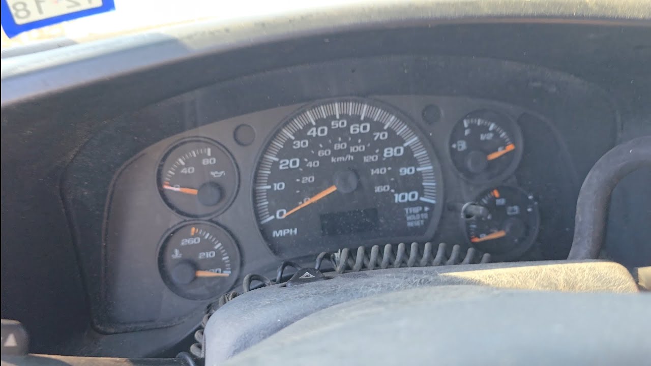 My 1st Attempt to Start The Van ( Lady Arkham ) 2004 GMC Savana 2500