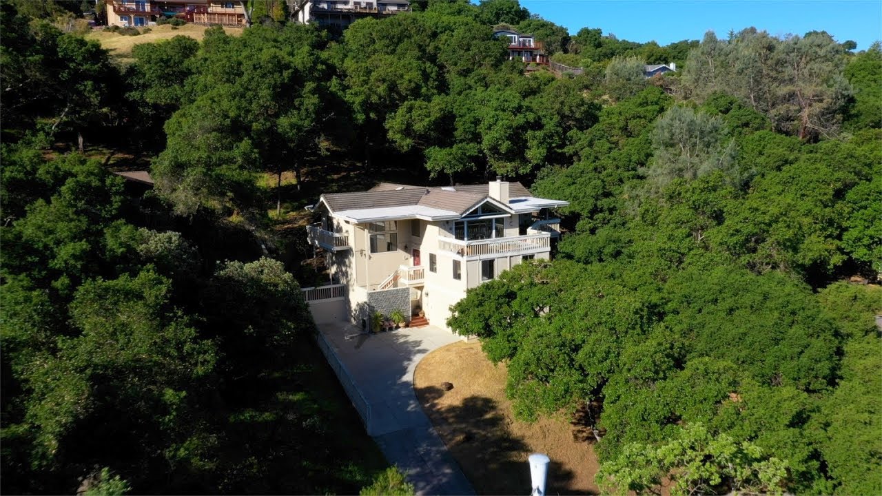 17635 Raccoon Court - Morgan Hill, CA 95037